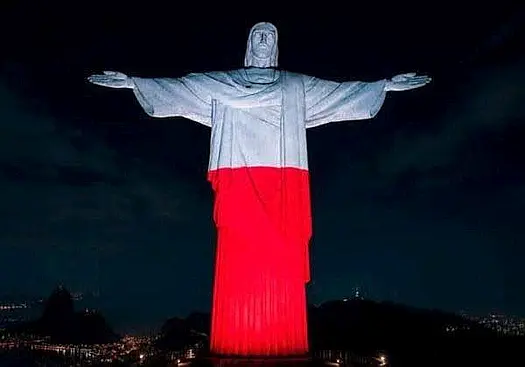 Iluminacja figury Chrystusa Paula Landowskiego w Rio de Janeiro 3 MAJA